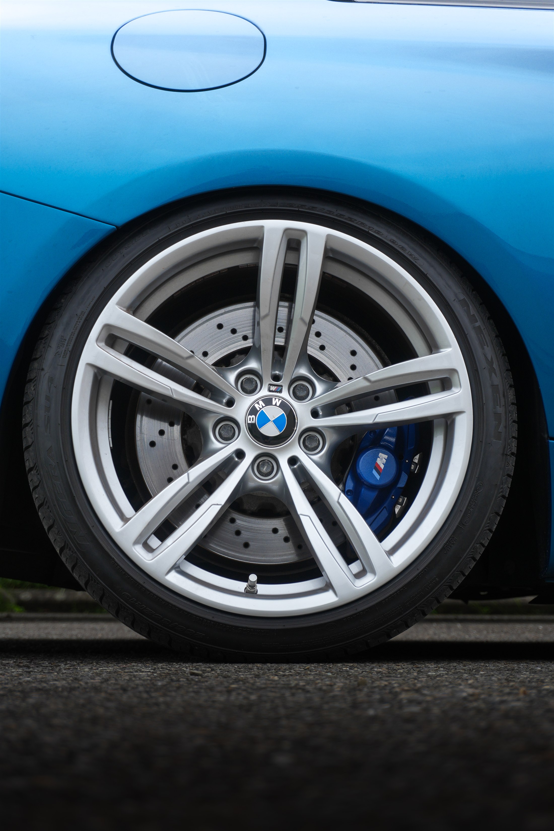 BMW M2 — détail jante